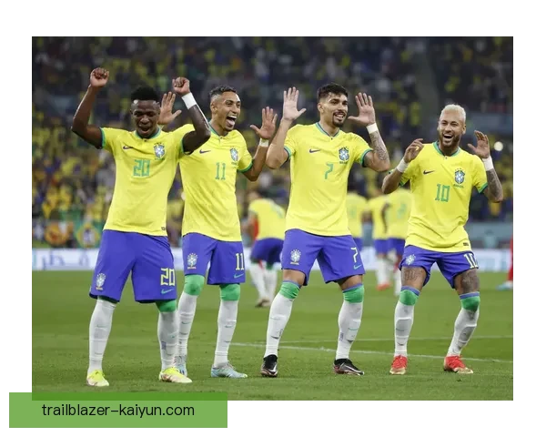 拉菲尼亚与维尼修斯：巴西足球新星各自状态回暖，表现备受关注