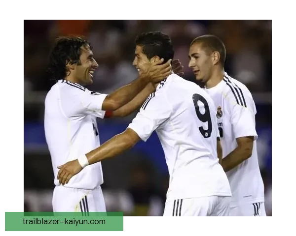 劳尔关键进球助力球队战胜对手,状态回暖值得关注。 劳尔关键进球助力球队战胜对手,状态回暖值得关注。